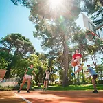 Pical Resort, Valamar Collection 5* بوريتش