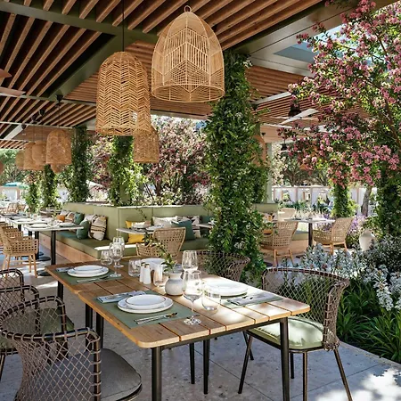 ホテル Pical Resort, Valamar Collection 5*